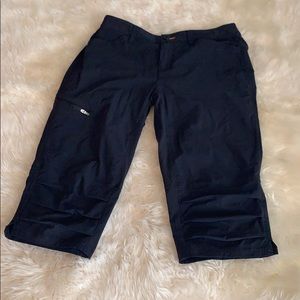 Sz 6 Orvis Black Capri Pants w/Zipper Pocket